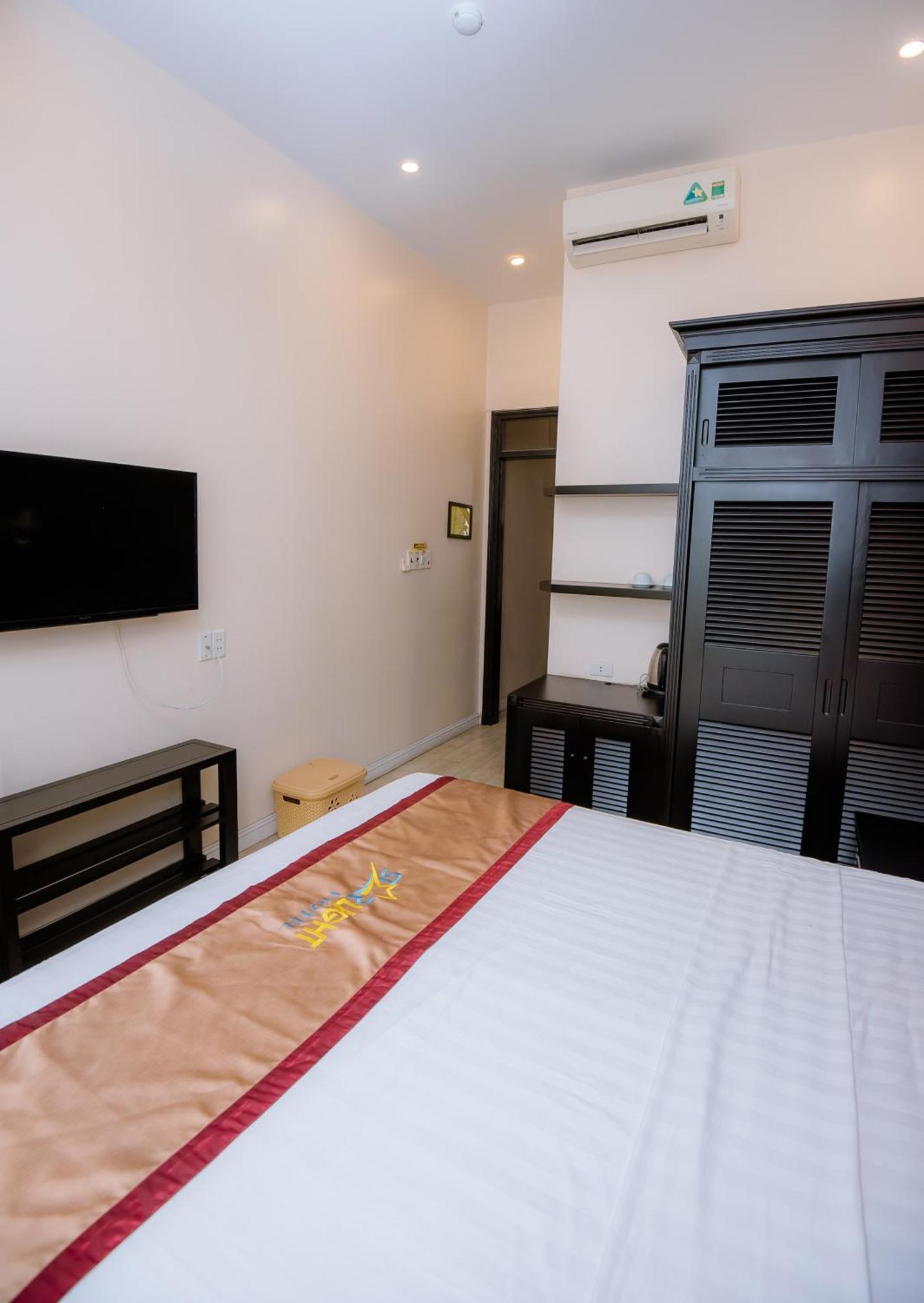 Halong Starlight Inn & Travel Халонг Экстерьер фото